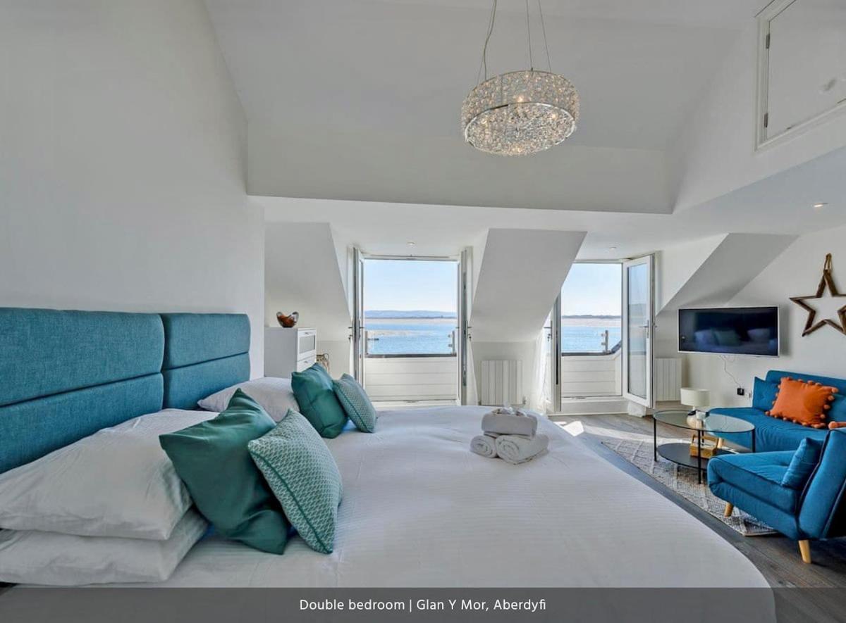 Glan Y Mor Villa Абърдифи Екстериор снимка
